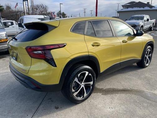 2025 Chevrolet Trax FWD 1RS