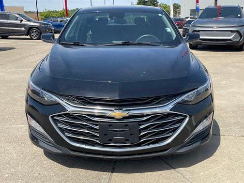 Mosaic Black Metallic 2020 Chevrolet Malibu FWD LT