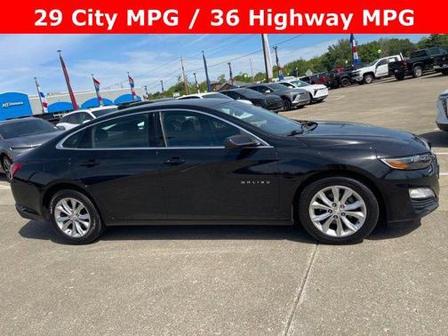 Mosaic Black Metallic 2020 Chevrolet Malibu FWD LT