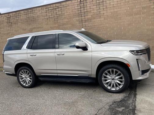 2022 Cadillac Escalade Premium Luxury