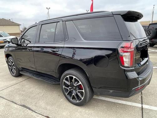 2023 Chevrolet Tahoe 4WD RST