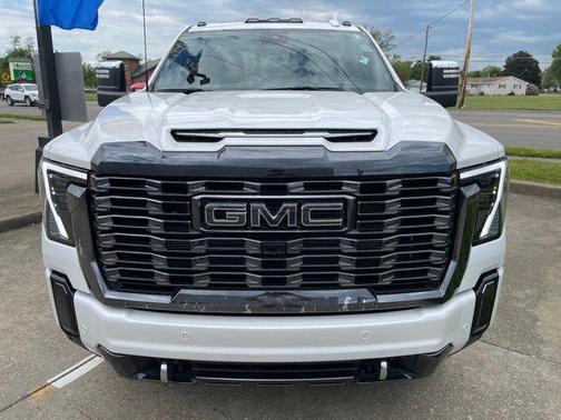 White Frost Tricoat 2024 GMC Sierra 3500 Denali