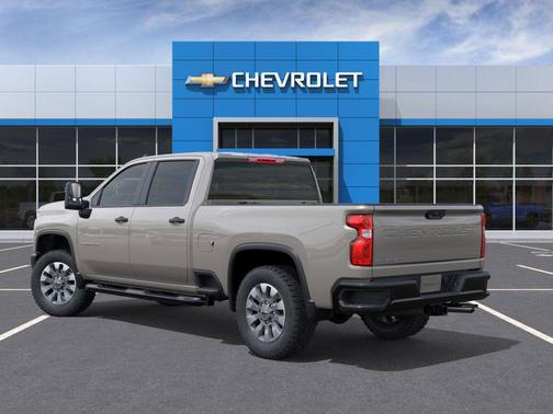 2026 Chevrolet Silverado 2500 Custom