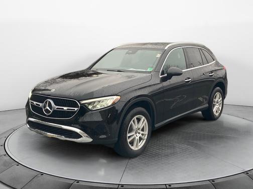 2025 Mercedes-Benz GLC 300 
