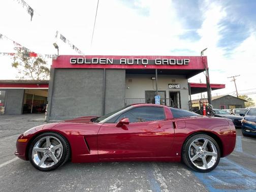 Photo 4 of 14 of 2007 Chevrolet Corvette Base