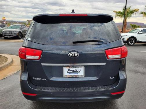 2017 Kia Sedona LX