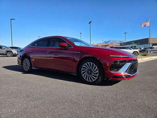 2025 Hyundai SONATA Hybrid SE