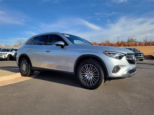2025 Mercedes-Benz GLC 300 Base