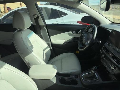 2023 Hyundai KONA Limited