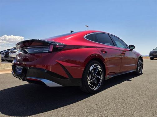 2024 Hyundai SONATA SEL