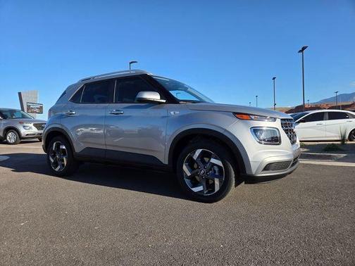 Shimmering Silver 2026 Hyundai VENUE SEL
