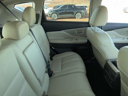 2023 Nissan Murano SV Intelligent AWD