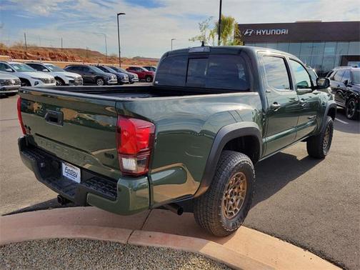 2022 Toyota Tacoma SR5