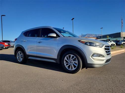 2017 Hyundai TUCSON SE Plus