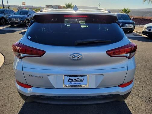 2017 Hyundai TUCSON SE Plus