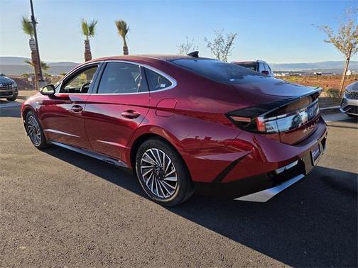 2025 Hyundai SONATA Hybrid SE