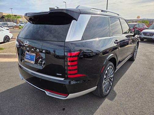 Abyss Black Pearl 2026 Hyundai PALISADE Calligraphy