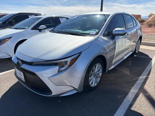 2025 Toyota Corolla Hybrid LE