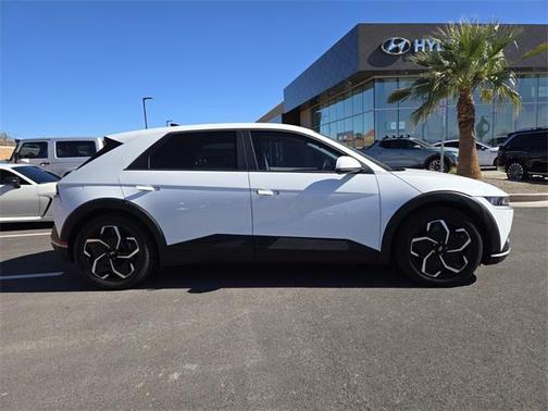 2023 Hyundai IONIQ 5 SE Standard Range