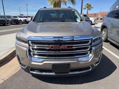 2023 GMC Acadia AWD SLT