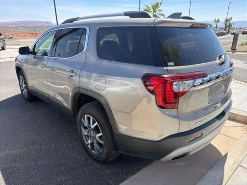 2023 GMC Acadia AWD SLT