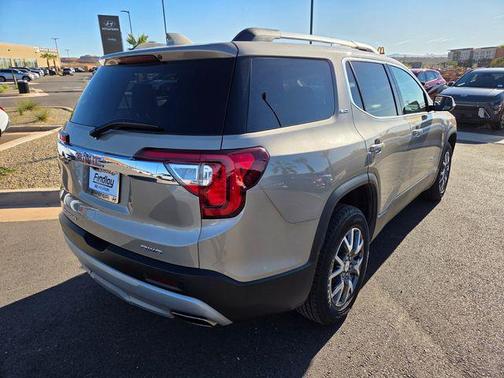 2023 GMC Acadia AWD SLT