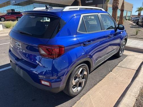 2022 Hyundai VENUE Limited