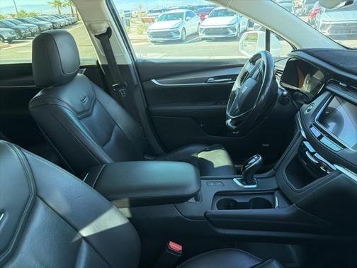 2018 Cadillac XT5 Premium Luxury