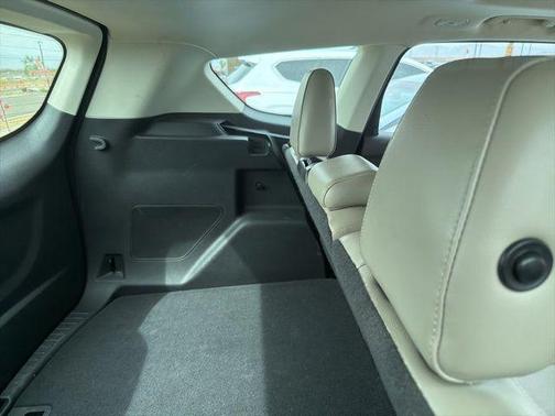 Baltic Sea Green Metallic 2019 Ford Escape Titanium