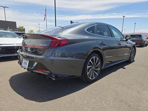 Portofino Gray 2022 Hyundai SONATA Limited