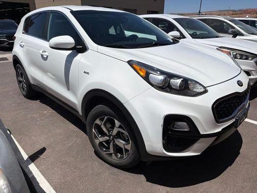 Clear White 2020 Kia Sportage LX