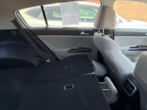 Clear White 2020 Kia Sportage LX