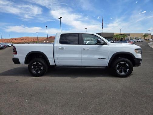 Bright White Clearcoat 2019 RAM 1500 Rebel