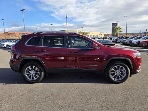 2021 Jeep Cherokee Latitude Plus