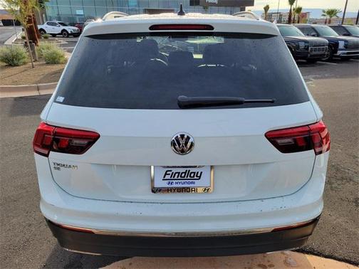2021 Volkswagen Tiguan 2.0T SE