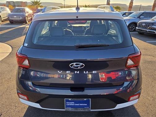 2024 Hyundai VENUE Limited