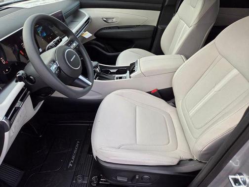 Shimmering Silver 2026 Hyundai TUCSON SEL