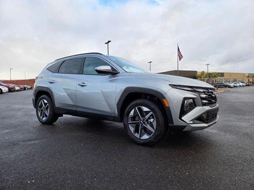 Shimmering Silver 2026 Hyundai TUCSON SEL