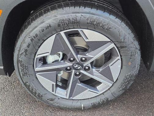 Shimmering Silver 2026 Hyundai TUCSON SEL