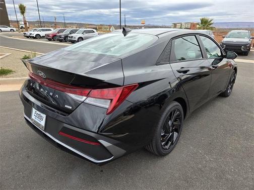 2026 Hyundai ELANTRA HEV SEL Sport