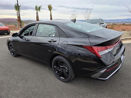 2026 Hyundai ELANTRA HEV SEL Sport