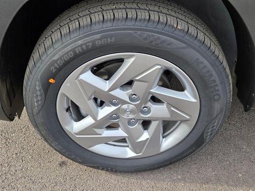 Ecotronic Gray Pearl 2026 Hyundai KONA SE