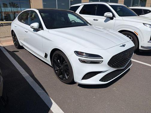 2023 Genesis G70 3.3T RWD