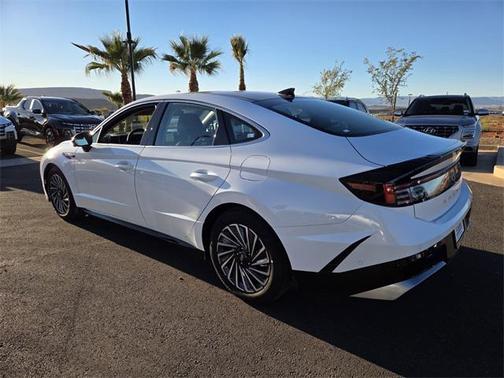 2026 Hyundai SONATA Hybrid Limited