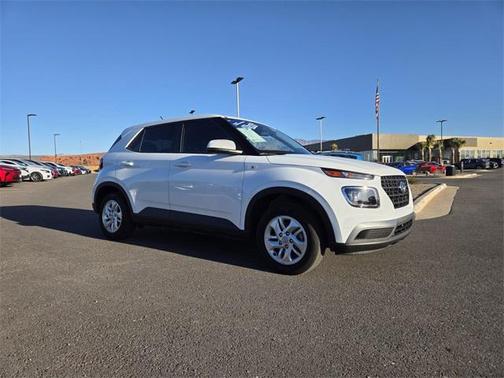 2024 Hyundai VENUE SE