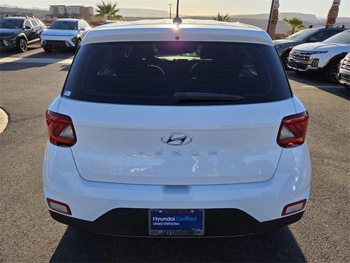 2024 Hyundai VENUE SE