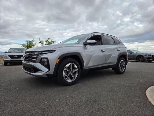 Shimmering Silver 2026 Hyundai TUCSON SEL