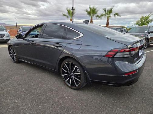 Meteorite Gray Metallic 2023 Honda Accord Hybrid Touring