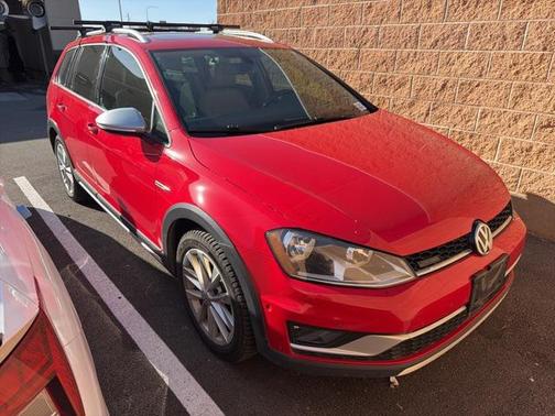 2017 Volkswagen Golf Alltrack TSI SE