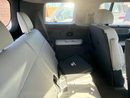 Shimmering Silver 2026 Hyundai SANTA FE Limited